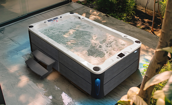 Deck Series Lewes hot tubs for sale